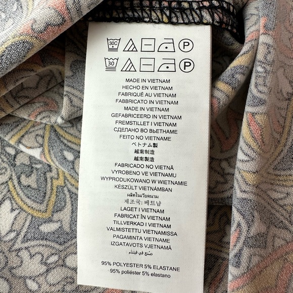 MICHAEL KORS Black, Beige & Orange Printed Gold Chain Petal Sleeve Top | Size XL - Picture 14 of 16